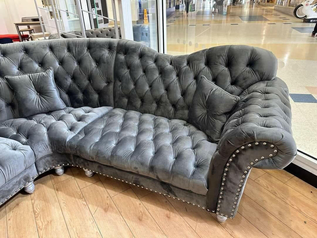Elegance Sofa