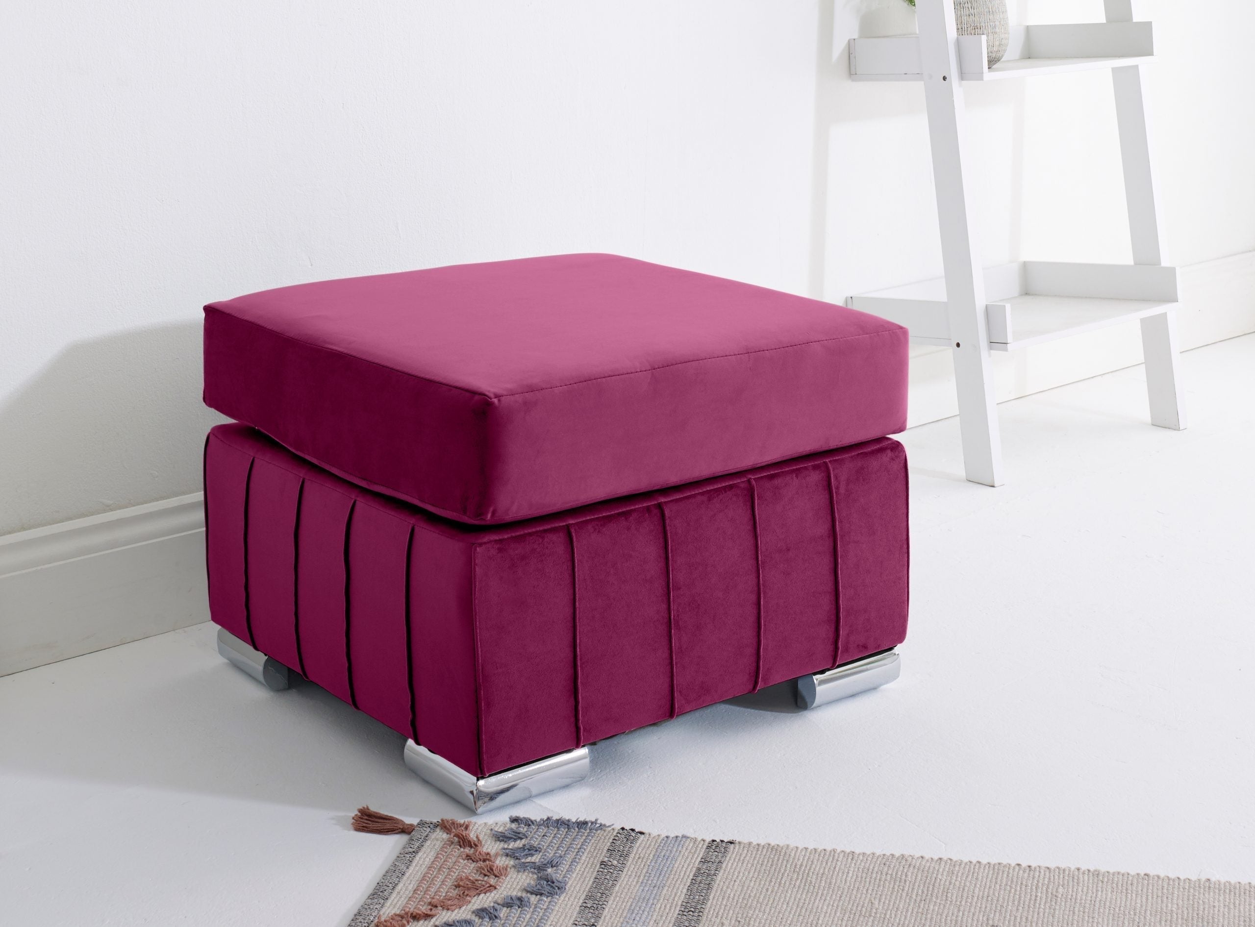 LILLY FULLBACK CORNER SOFA WITH PLUSH CUSHIONS