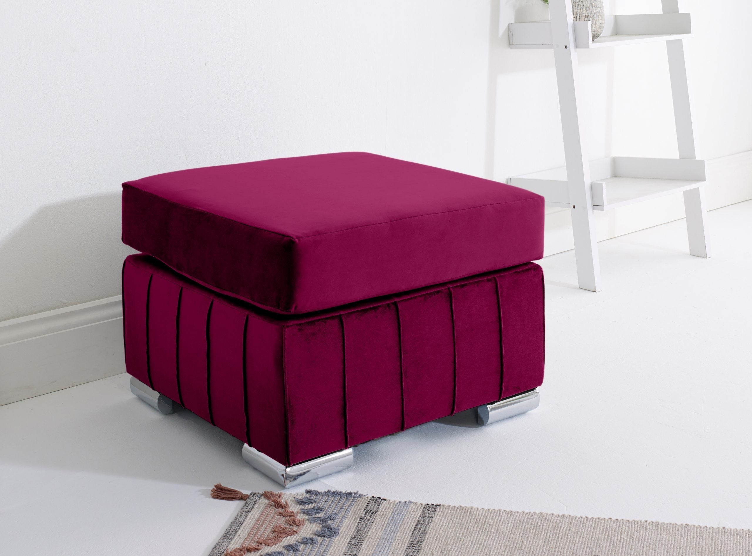 LILLY FULLBACK CORNER SOFA WITH PLUSH CUSHIONS