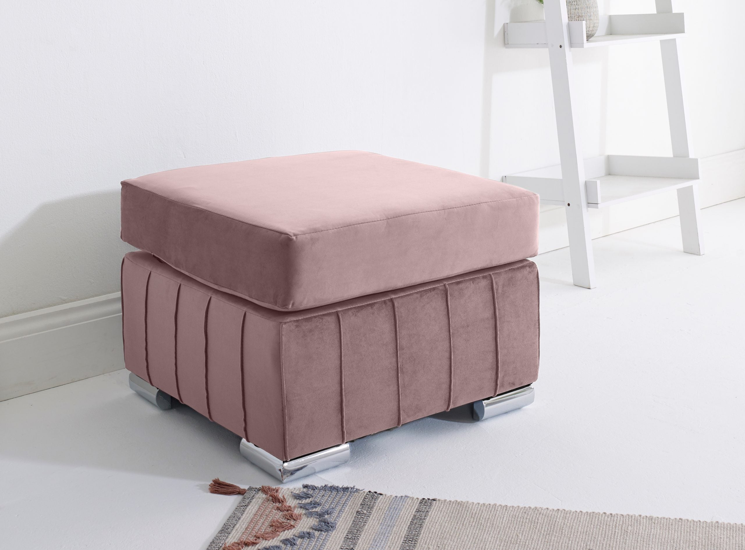 LILLY FULLBACK CORNER SOFA WITH PLUSH CUSHIONS