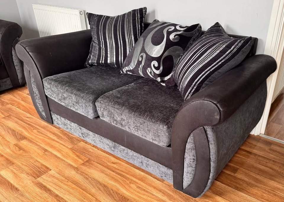 SHANNON SOFA
