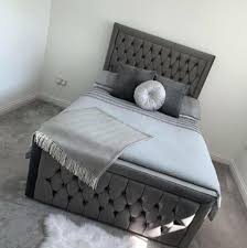 HILTON BED